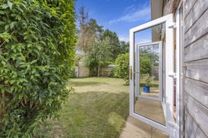 Photo 23- click for photo gallery